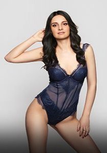 slim sexy london Spanish escort girl in bayswater Marina