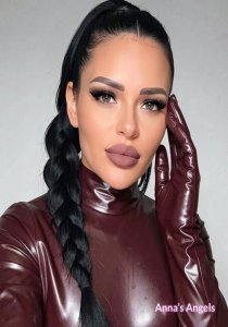 gloucester road mistress sofia